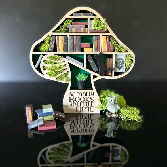 Mini Mushroom Bookshelf, 3-D Wood Mini Bookshelf, So Many Books, Book Lover Gift - Picture 3 of 5